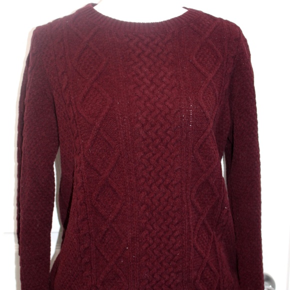 uniqlo cable knit sweater